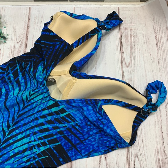 NWT MIRACLESUIT Shadowcat Siren One Piece Swimsuit - Picture 10 of 11